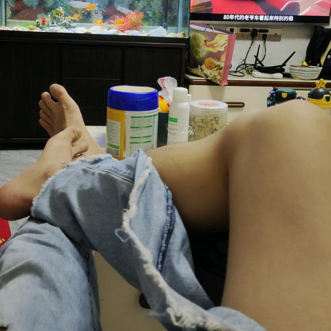 黑不溜 秋