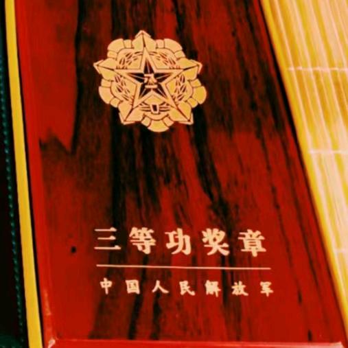 戎火烧烤摊