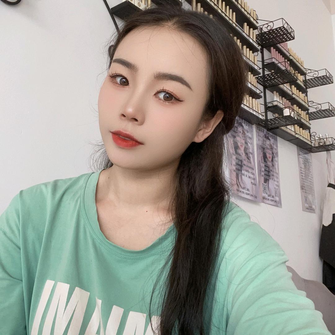 是朵朵呀