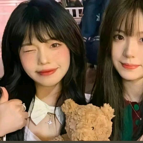 𝙡𝙤𝙫𝙚琳挚.♡