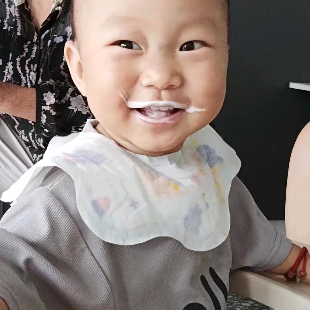 董新华