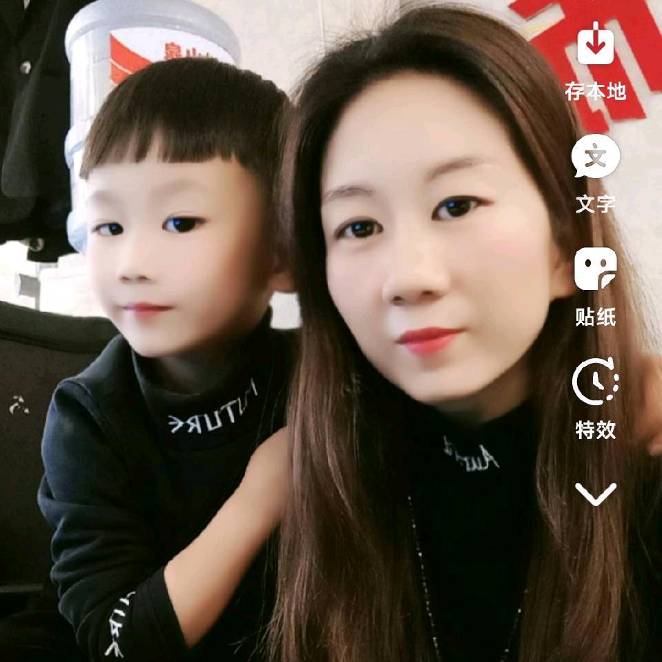 百惠服饰   军姐