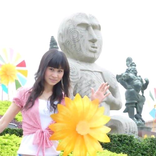 瑞峰名都新化店小玲