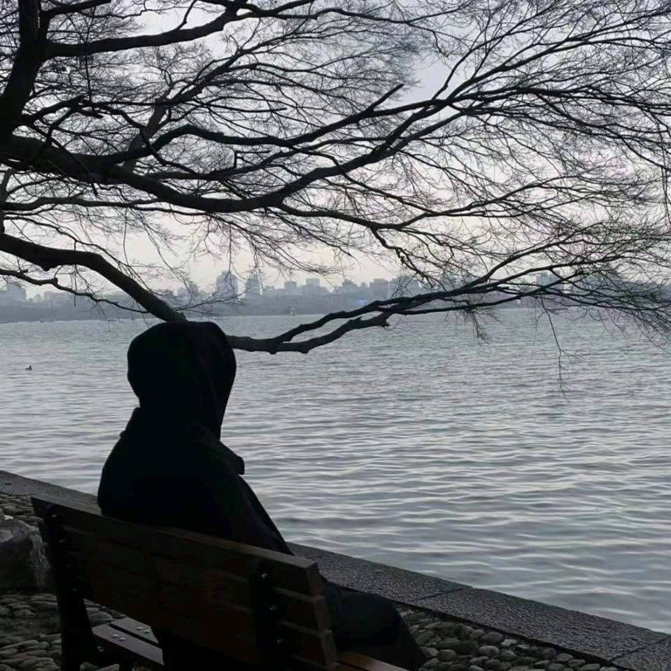月沉
