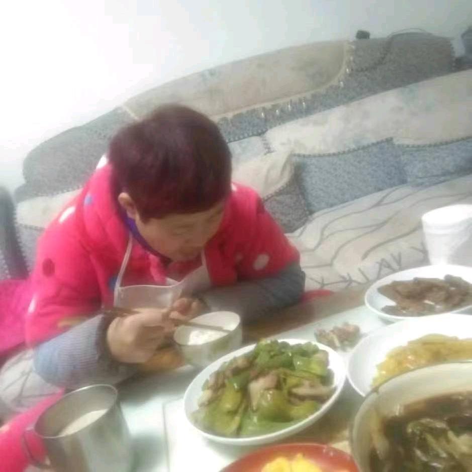 蒲善容