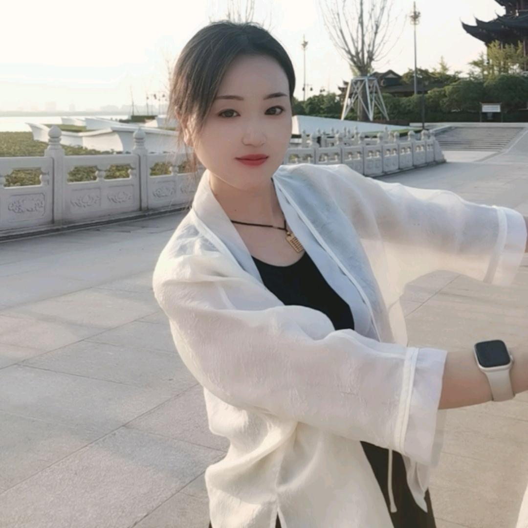 🍂雪儿