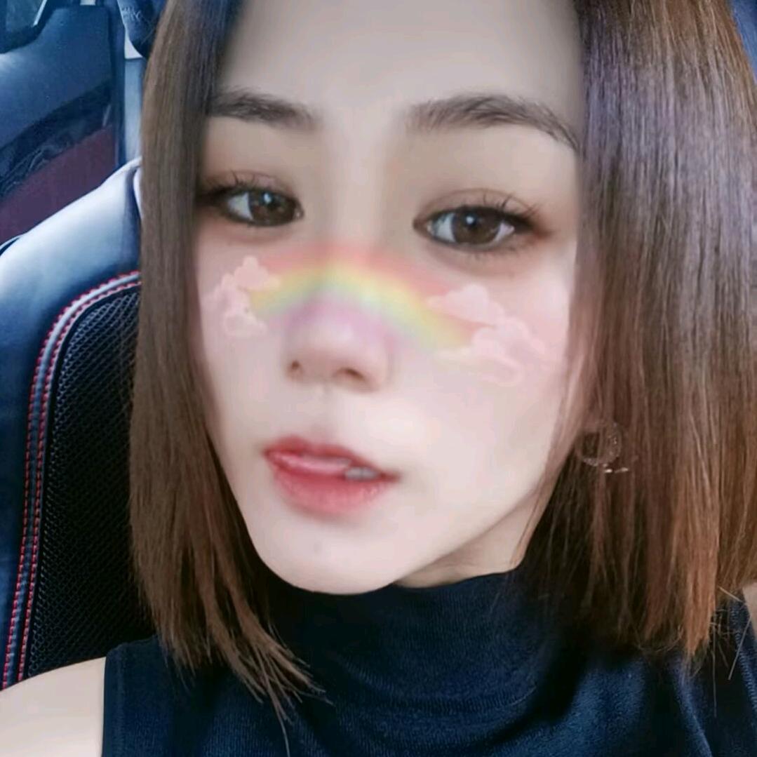 娜娜@