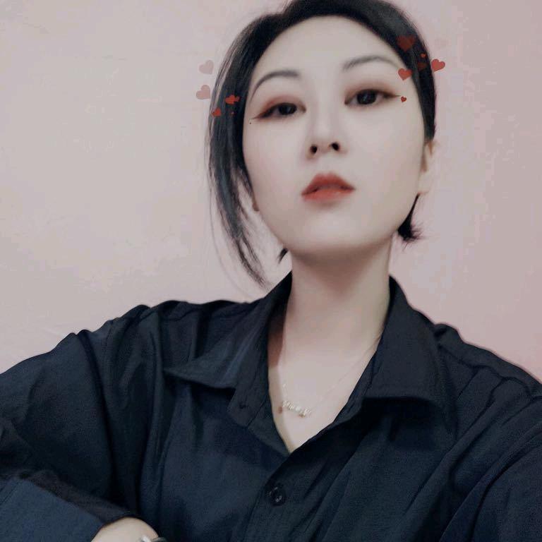 媚媚头像