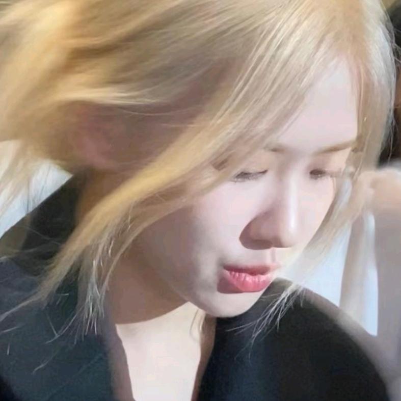 石皮耳方（见过blackpink版）