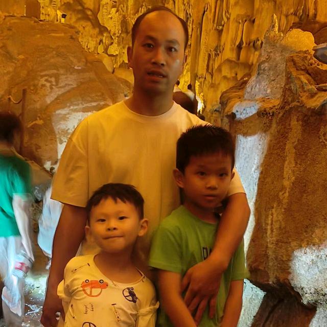 汽车维修专业出租车维修     张维祥