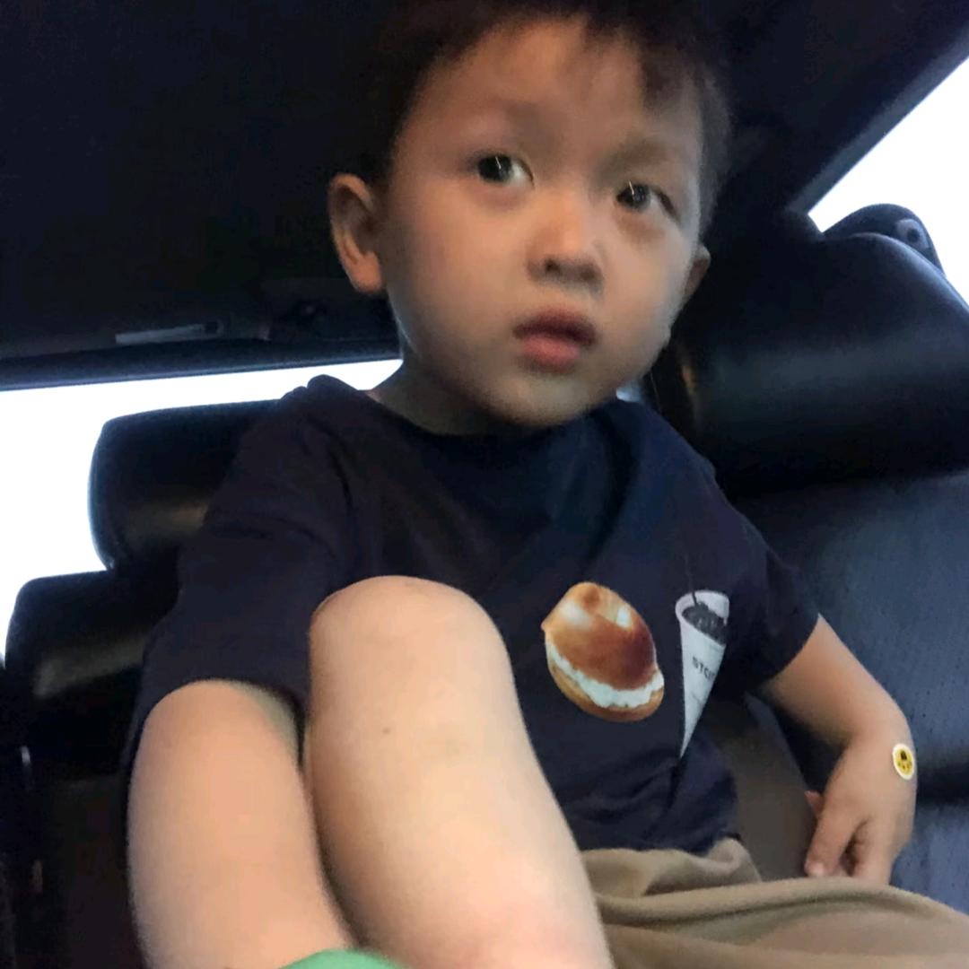 凯文.