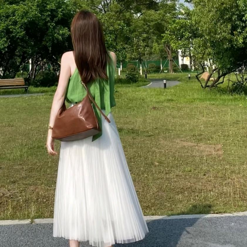 依白