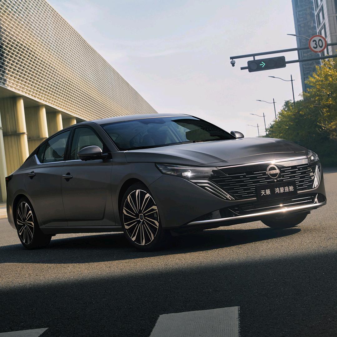 高安利隆东风日产4S店