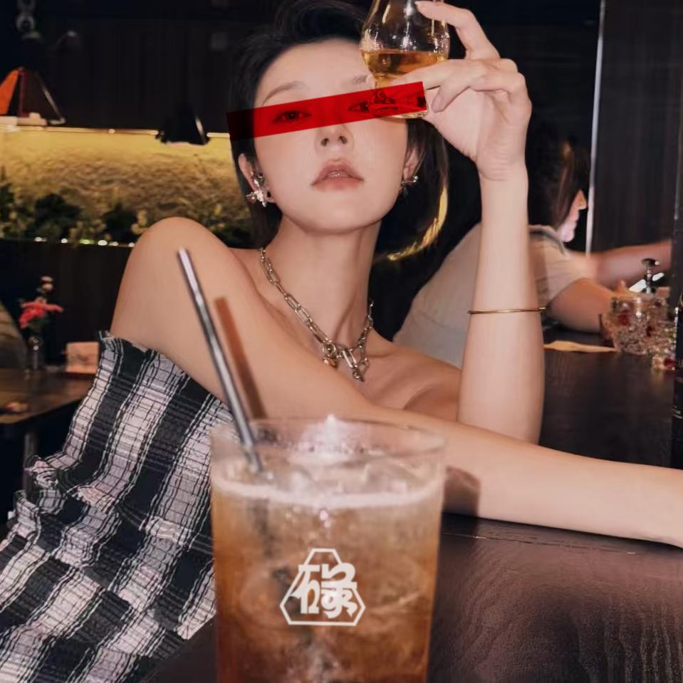 嚯酒很忙的佬王