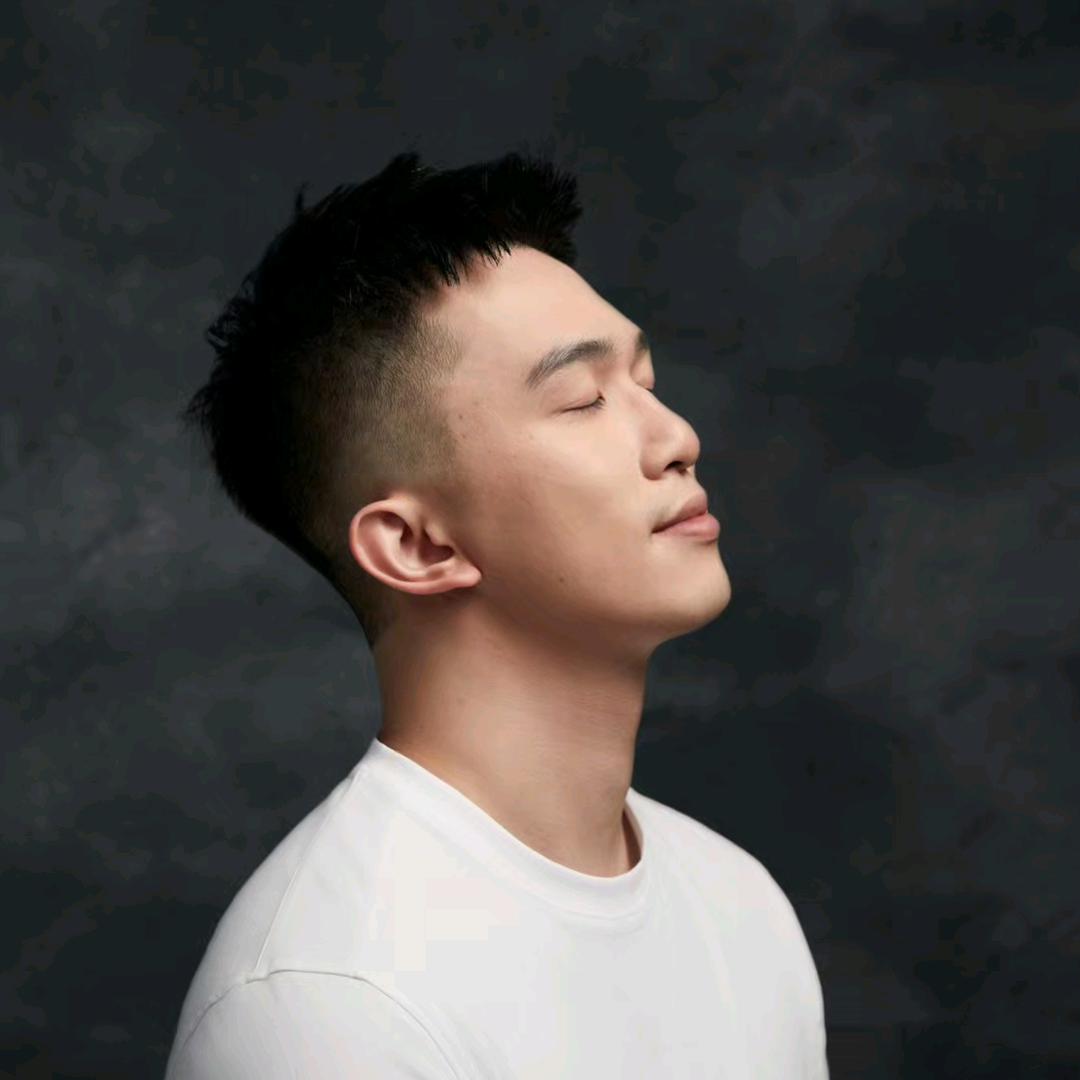 观察小潘👀
