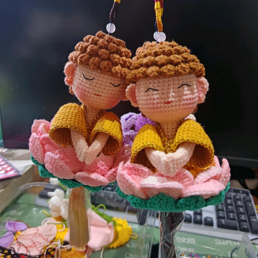 爱玩毛线的小石头（花毯斗篷接🥚中）