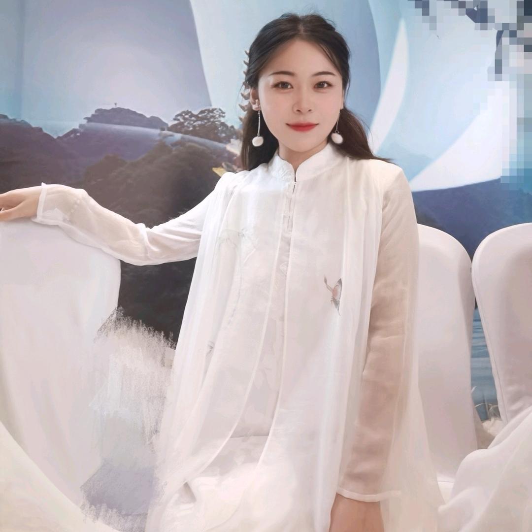 余生一个小月月