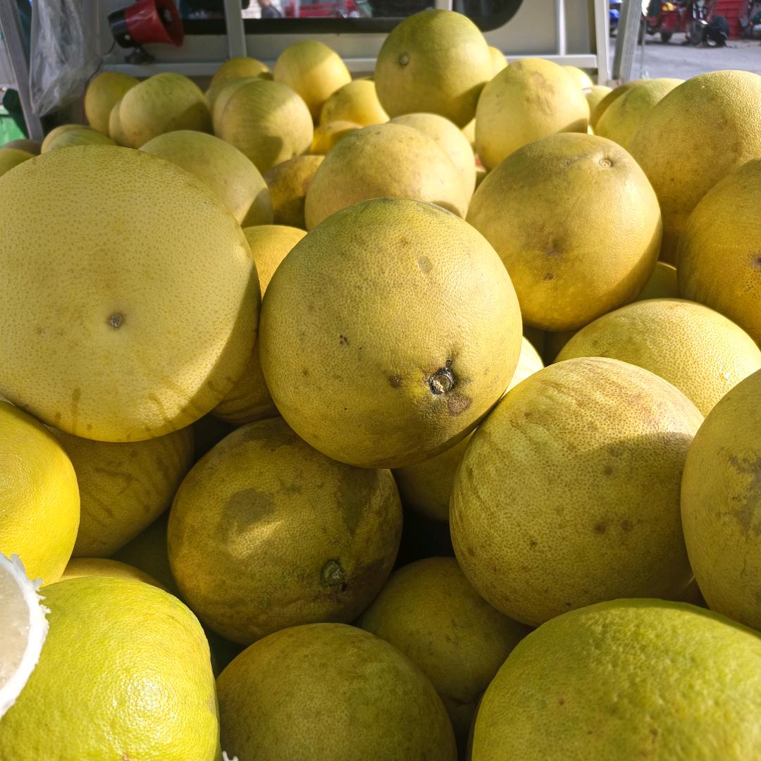 摆地摊、卖水果