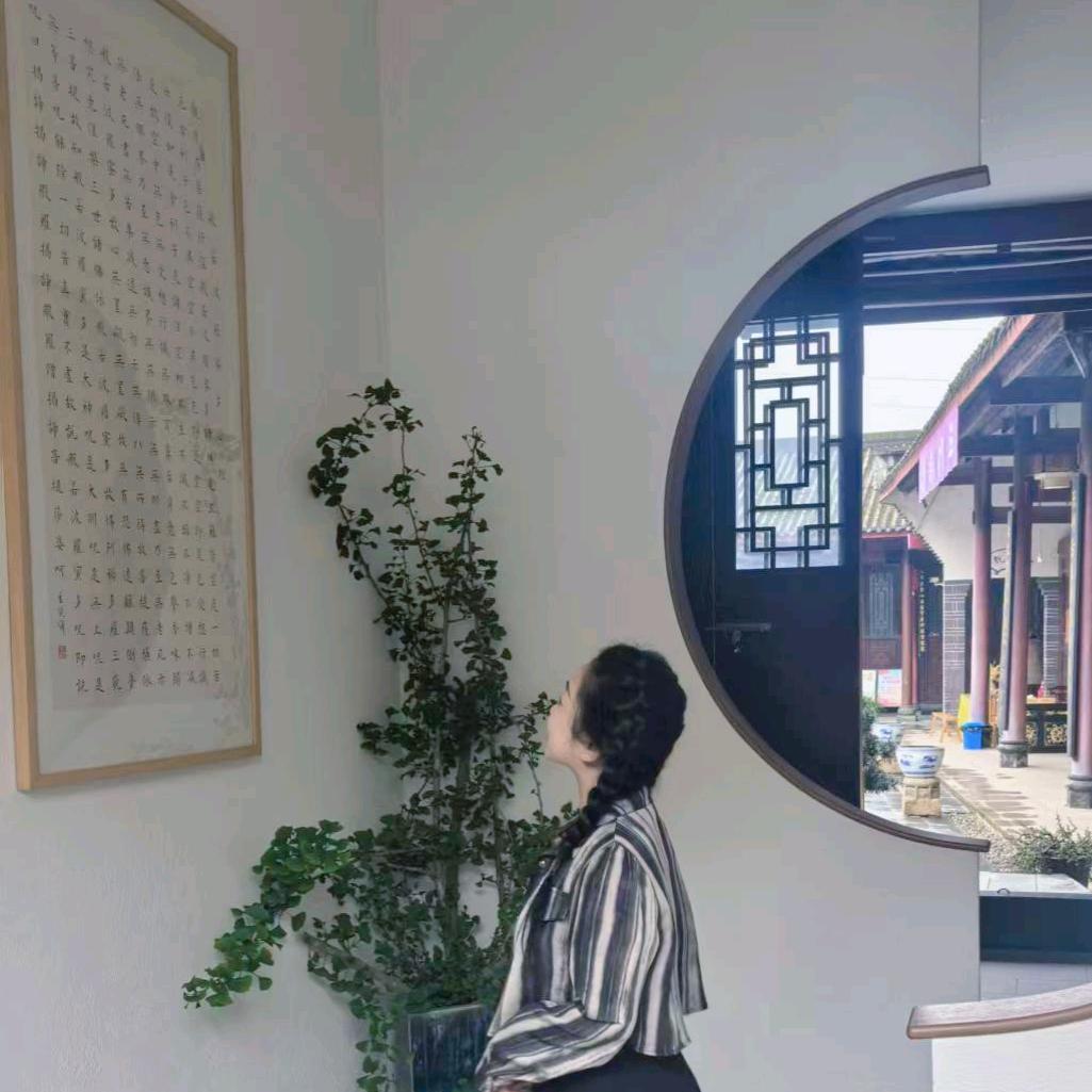 诺贝尔可爱蒋～