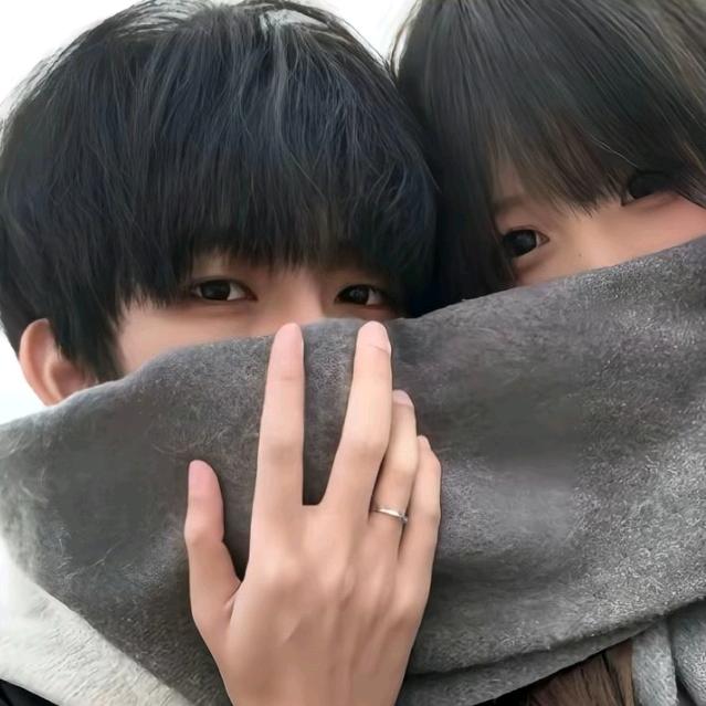 晚风吻别枝