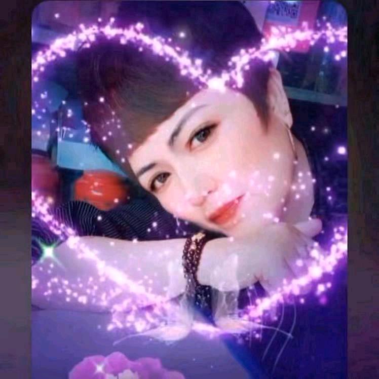 语笑嫣然