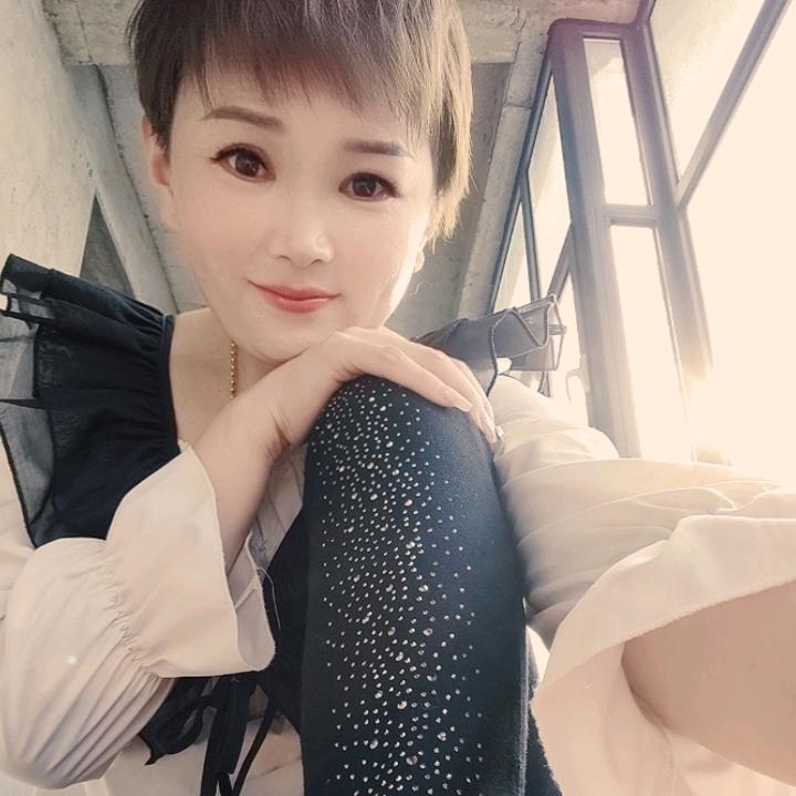 🍄，陈凤美呀