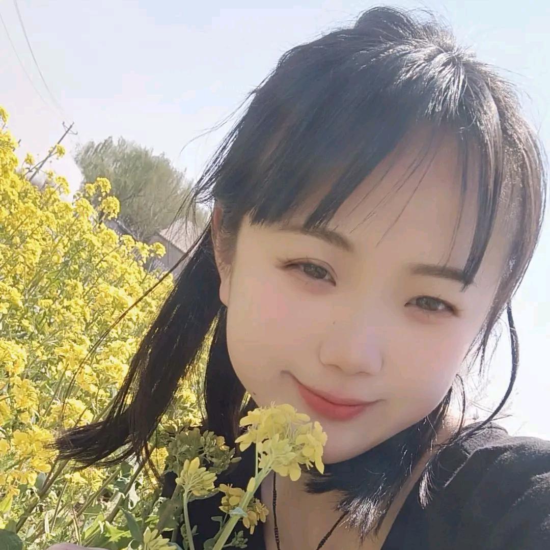 是蕊蕊a~