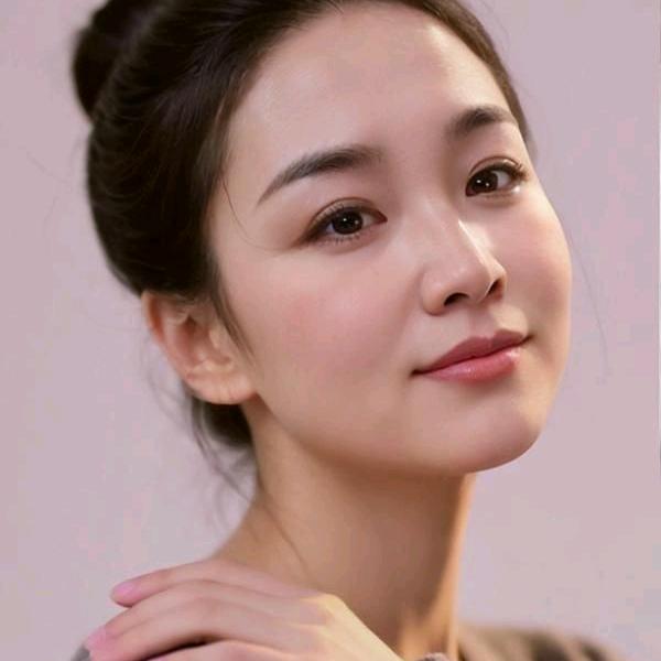 英子🍷🍷