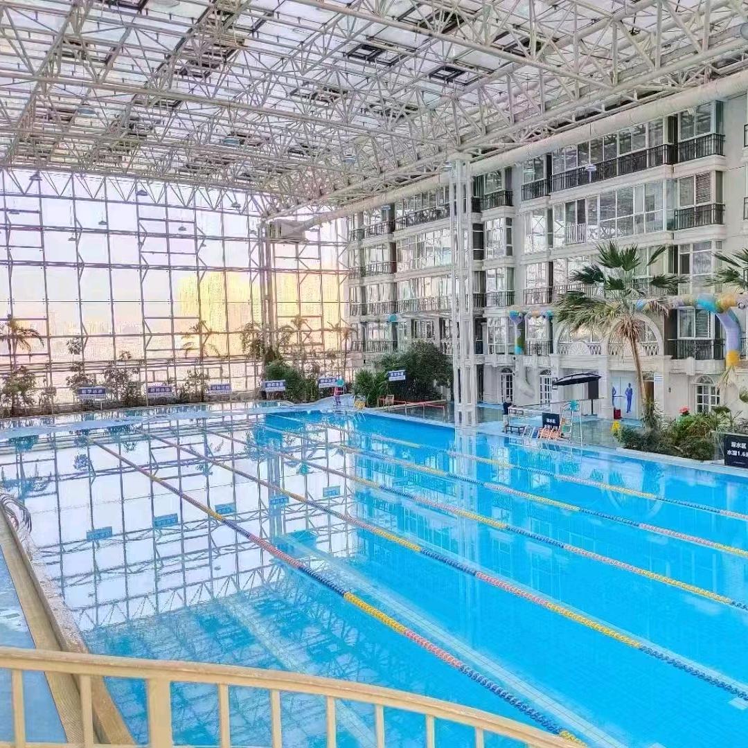 空中花园游泳运动中心