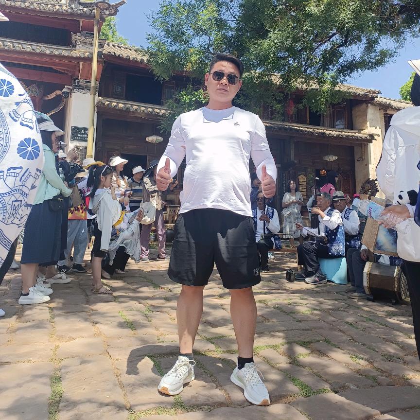 株洲市豪友汇车行向老板