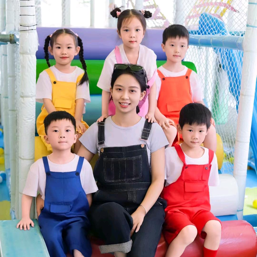 湘潭县童馨幼儿园刘老师