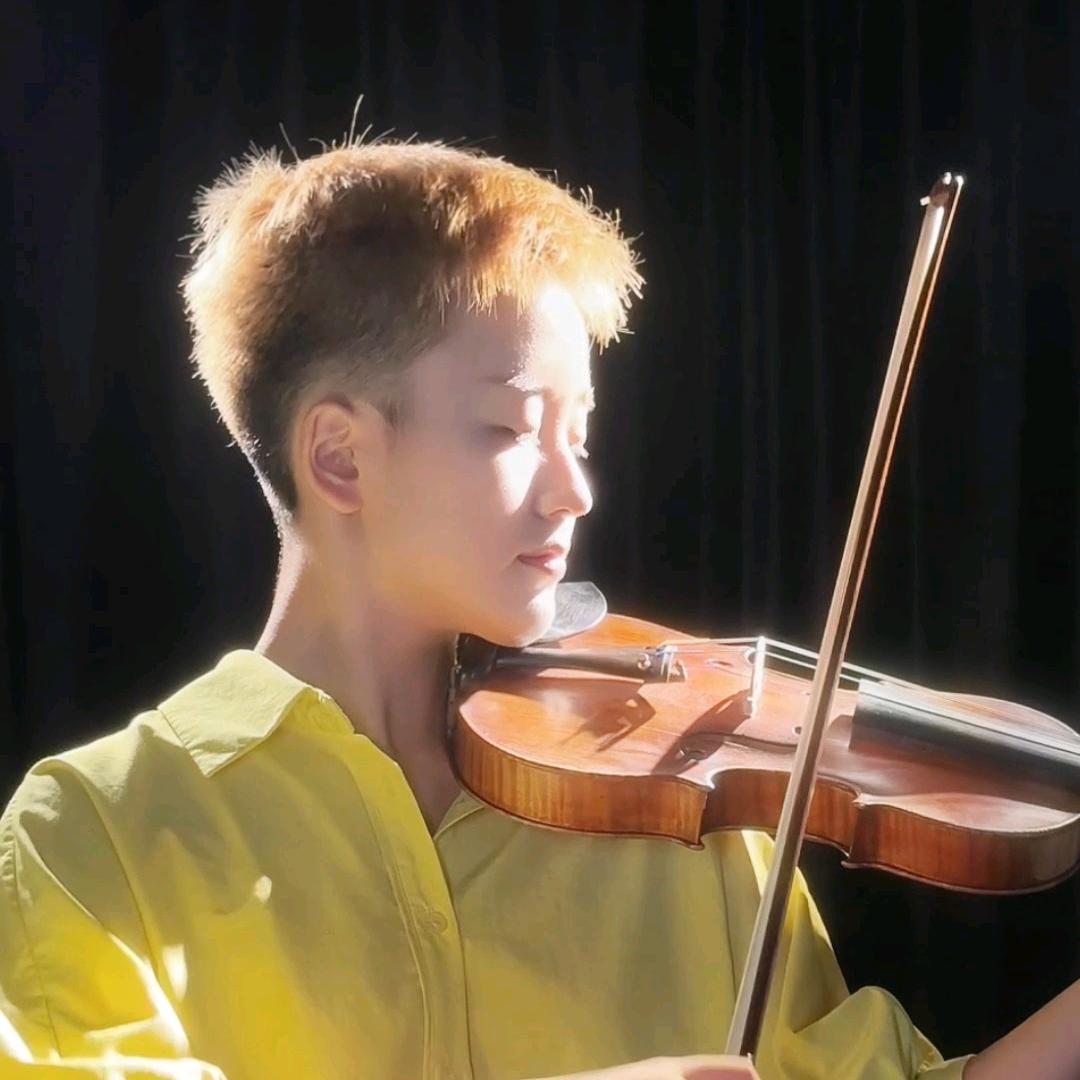 林莯🎻🎤