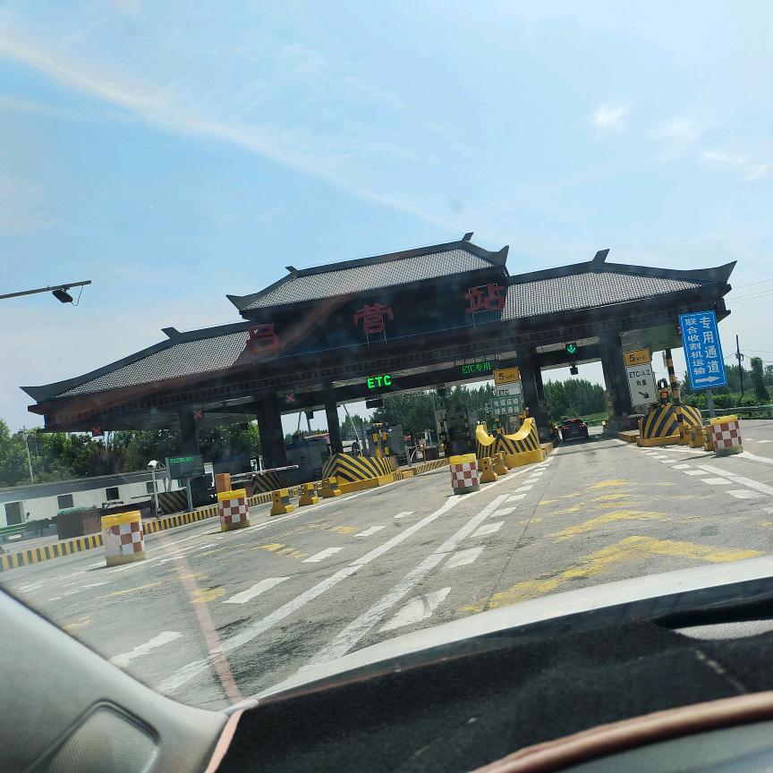 小刘