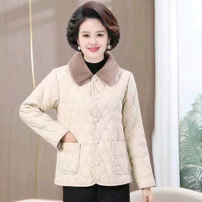 熙玥妈妈装