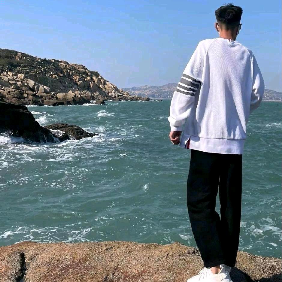 沙漠绿洲一条鱼🐟