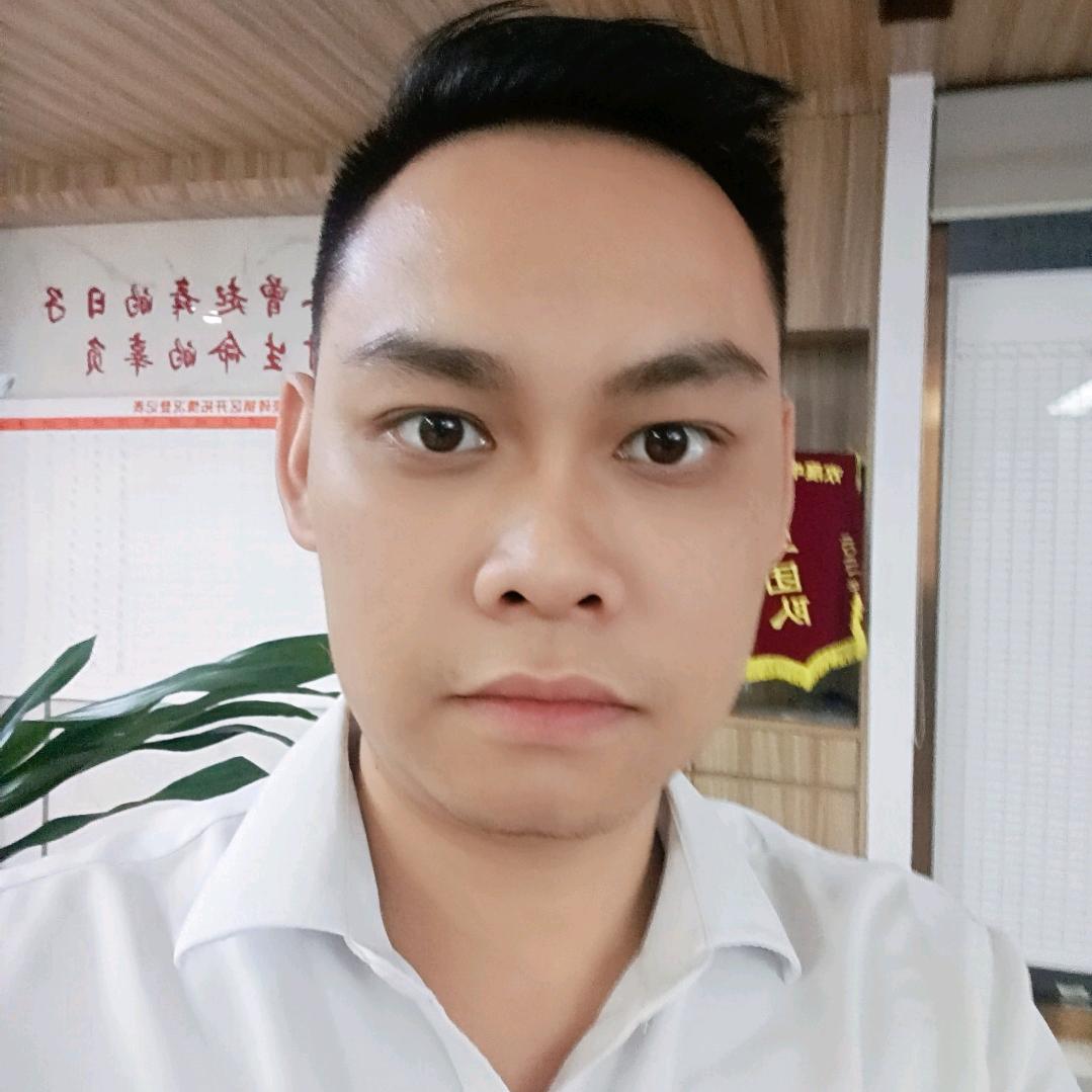 好瓷砖找小伦