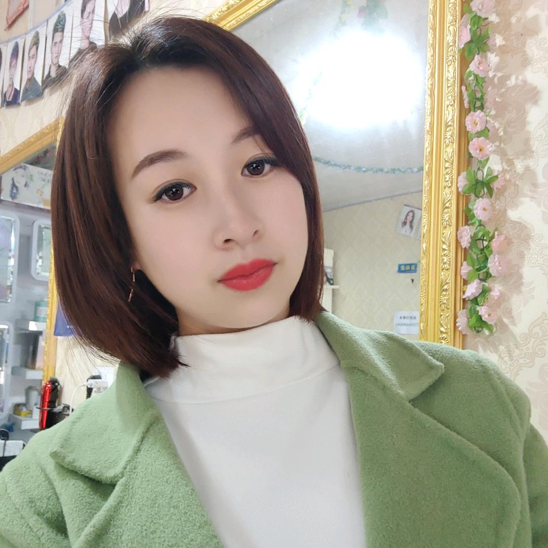 @合江小韩，（女发型师 ）