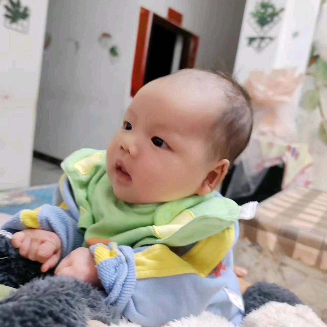 蒋琼先