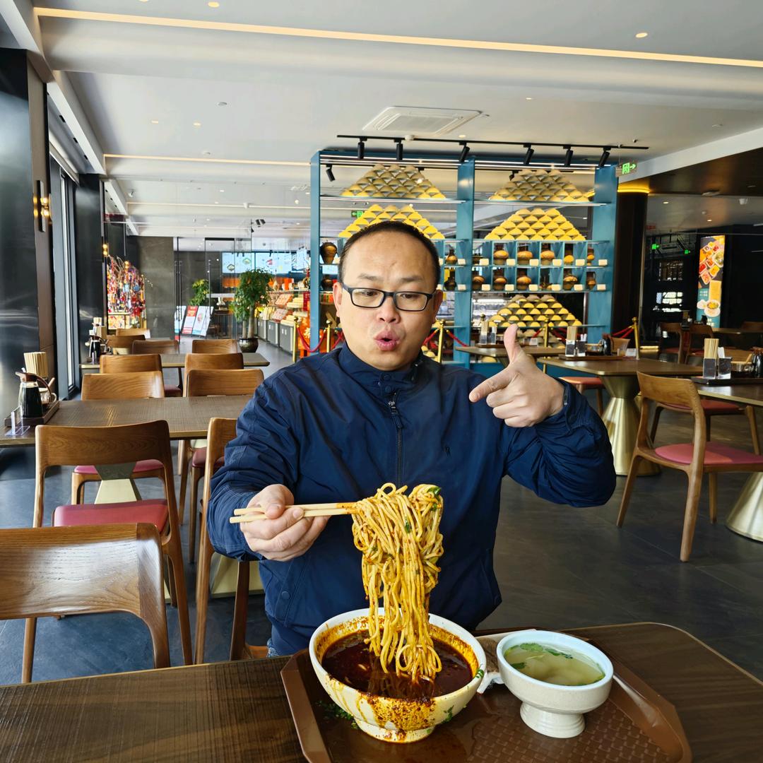炊个牛牛大食品专卖店