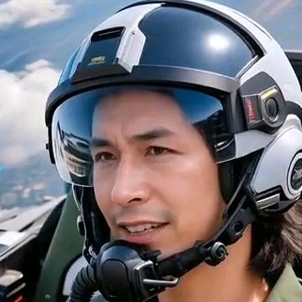 等你出现👍👍👍