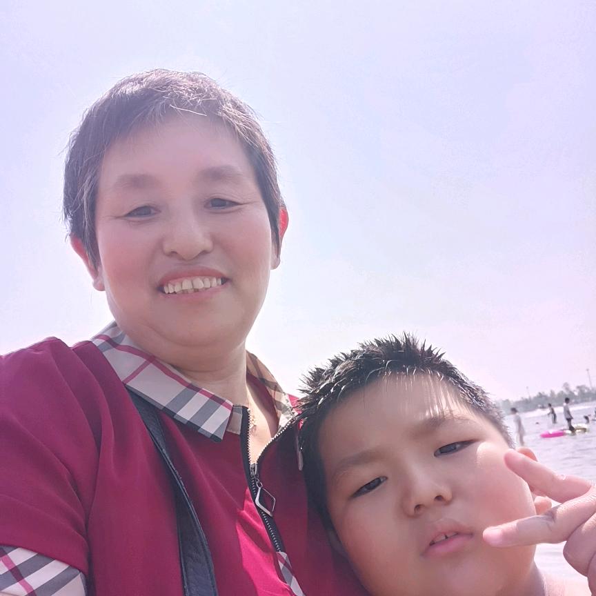 凯凯的平淡生活