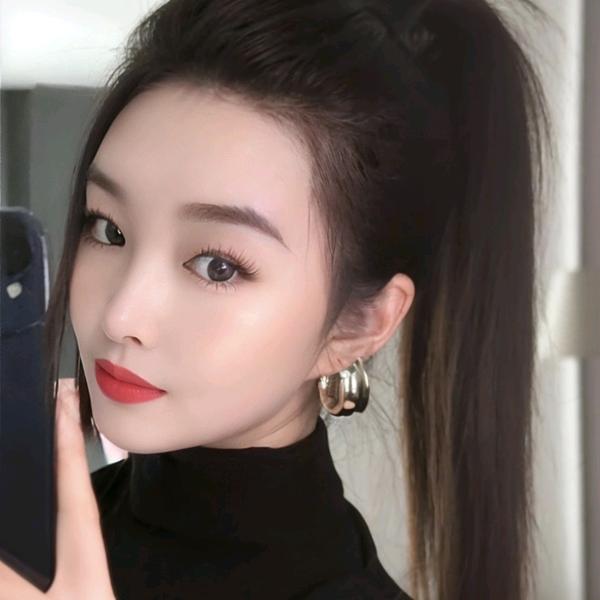 杨丽！