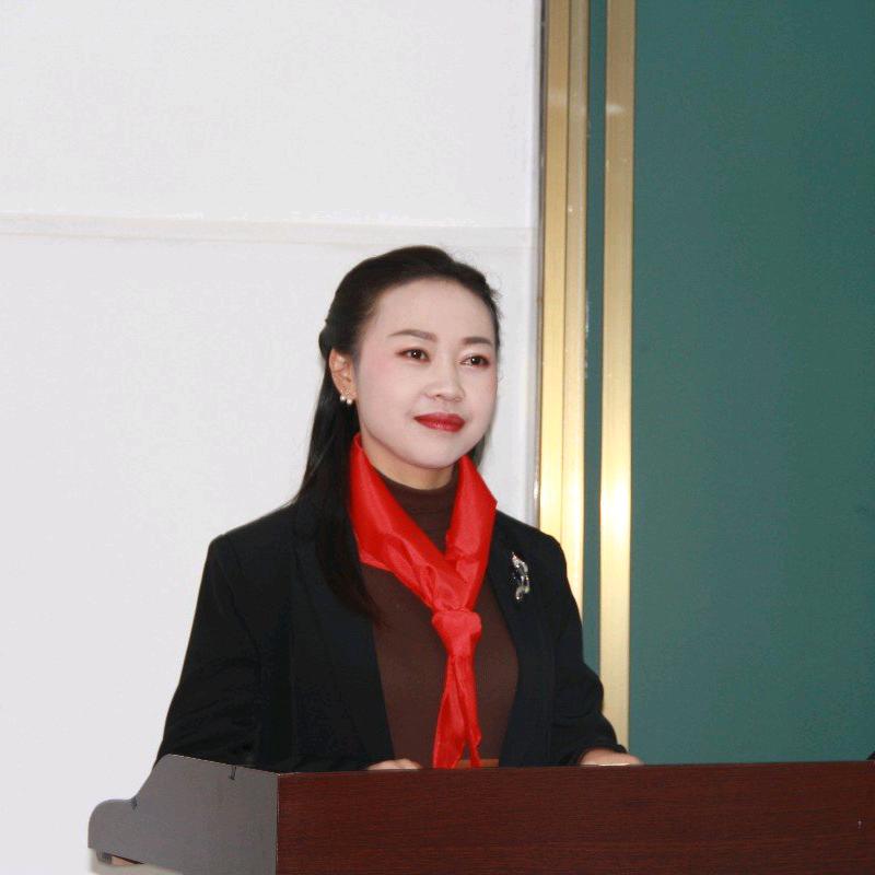 音乐老师  阿一