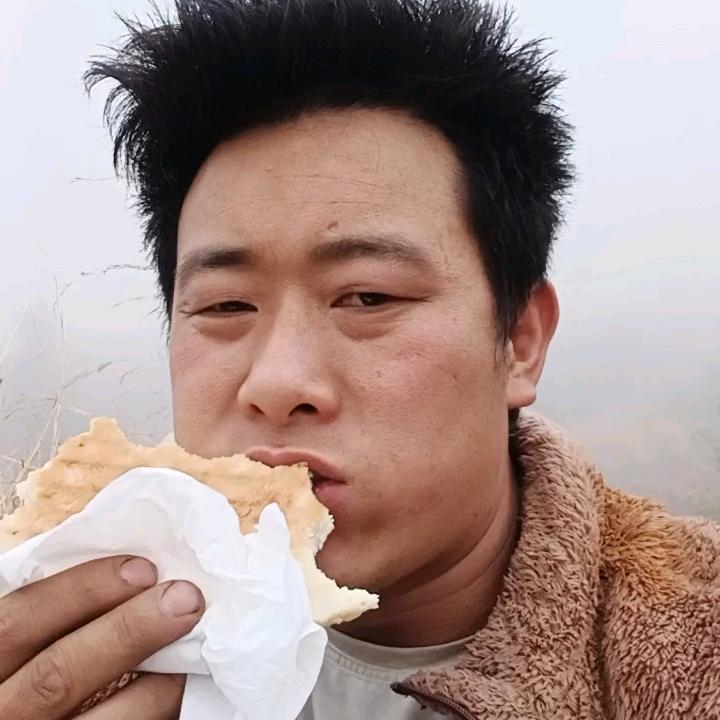 ❤️农村@彝族@三公子❤️