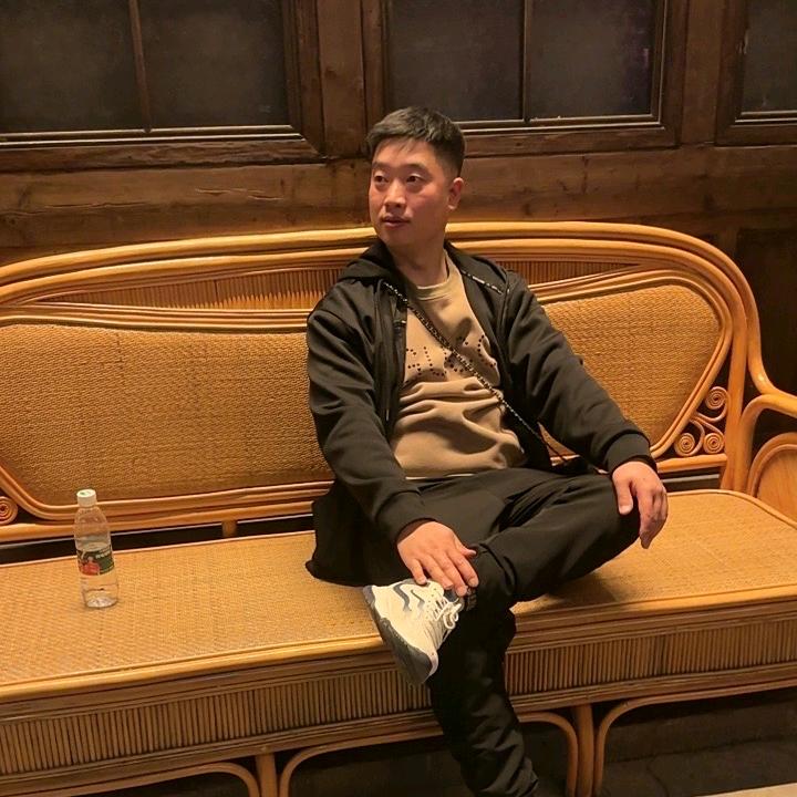 做一个世界自在人，