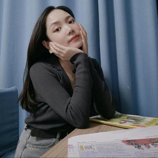 静静💋