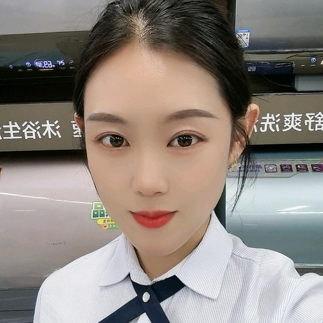 海尔热水器杨蕾