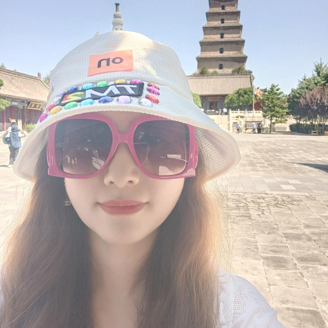 卖砖的格格