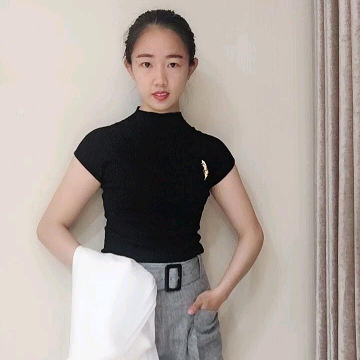 笑盈盈