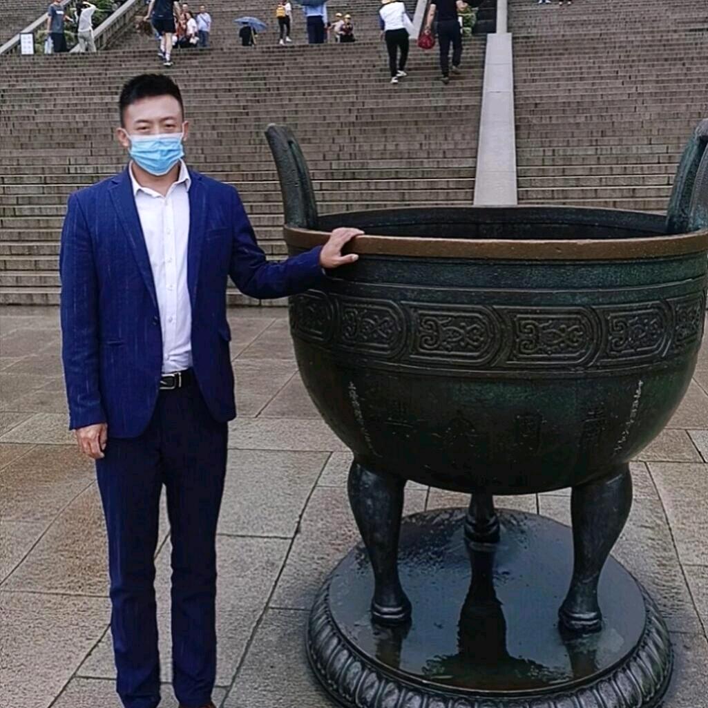 信阳熊熊